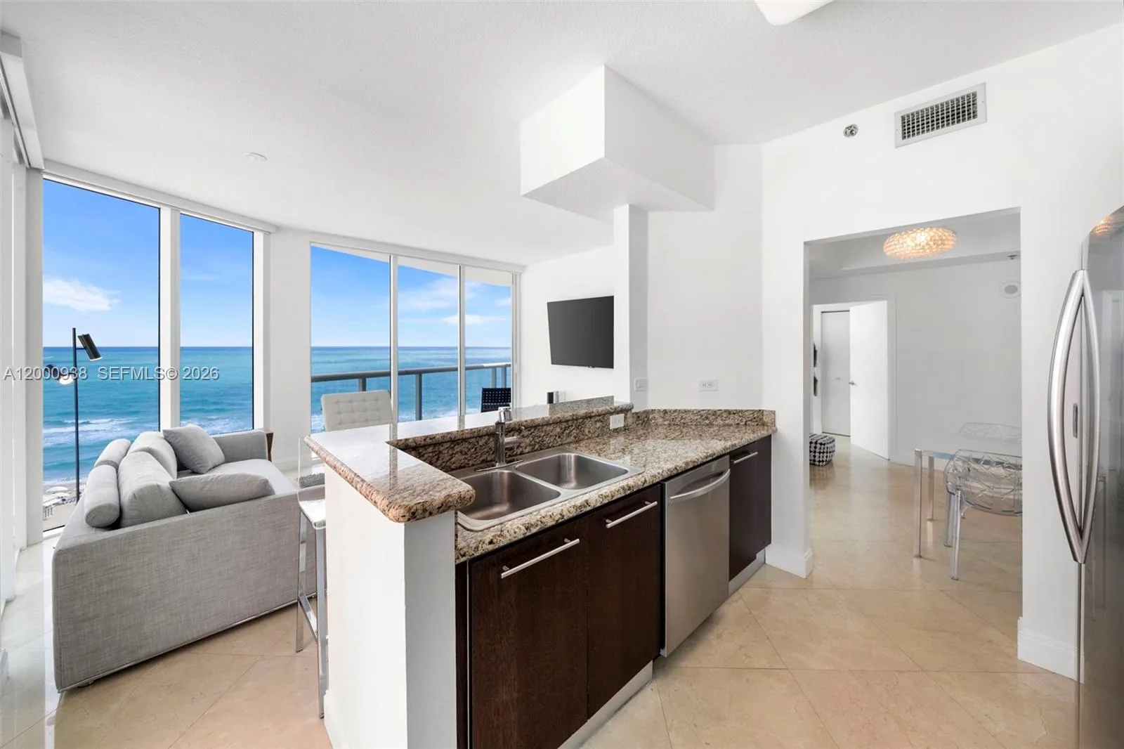 6515 Collins Ave # 802, Miami Beach, FL 33141 photo 8