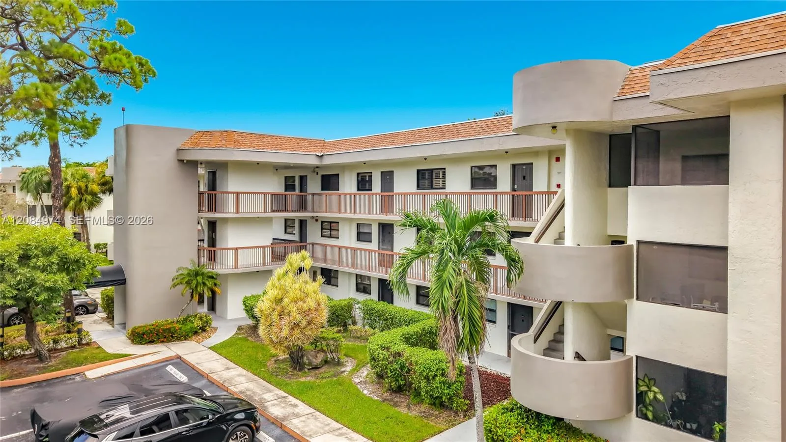 7547 NW 79th Ave # 312, Tamarac, FL 33321