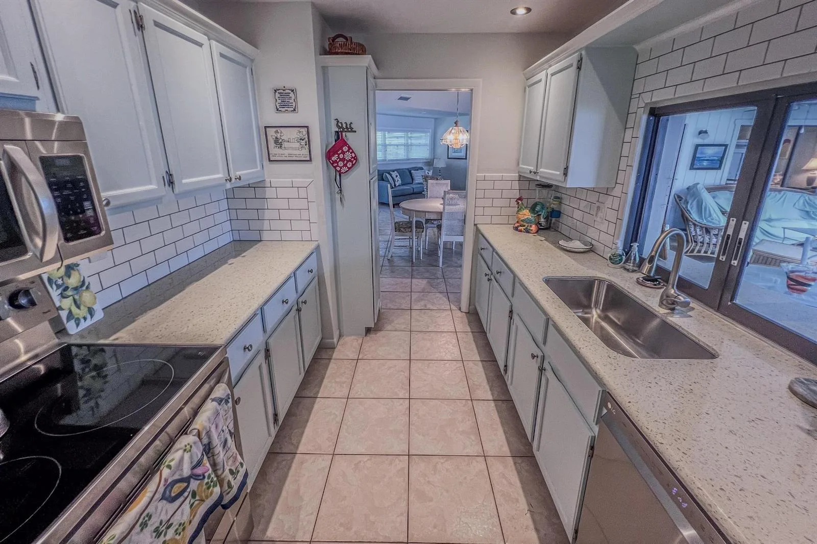 1127 E SEMINOLE Avenue E # 11B, Jupiter, FL 33477 photo 7
