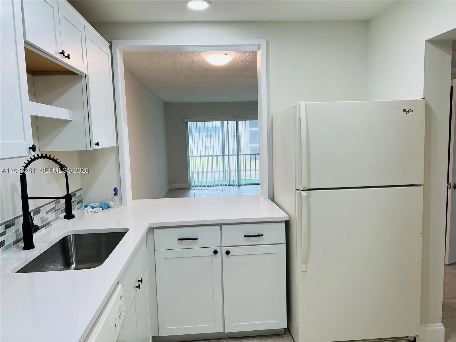 8025 S Colony Cir S # 210, Tamarac, FL 33321 photo 2