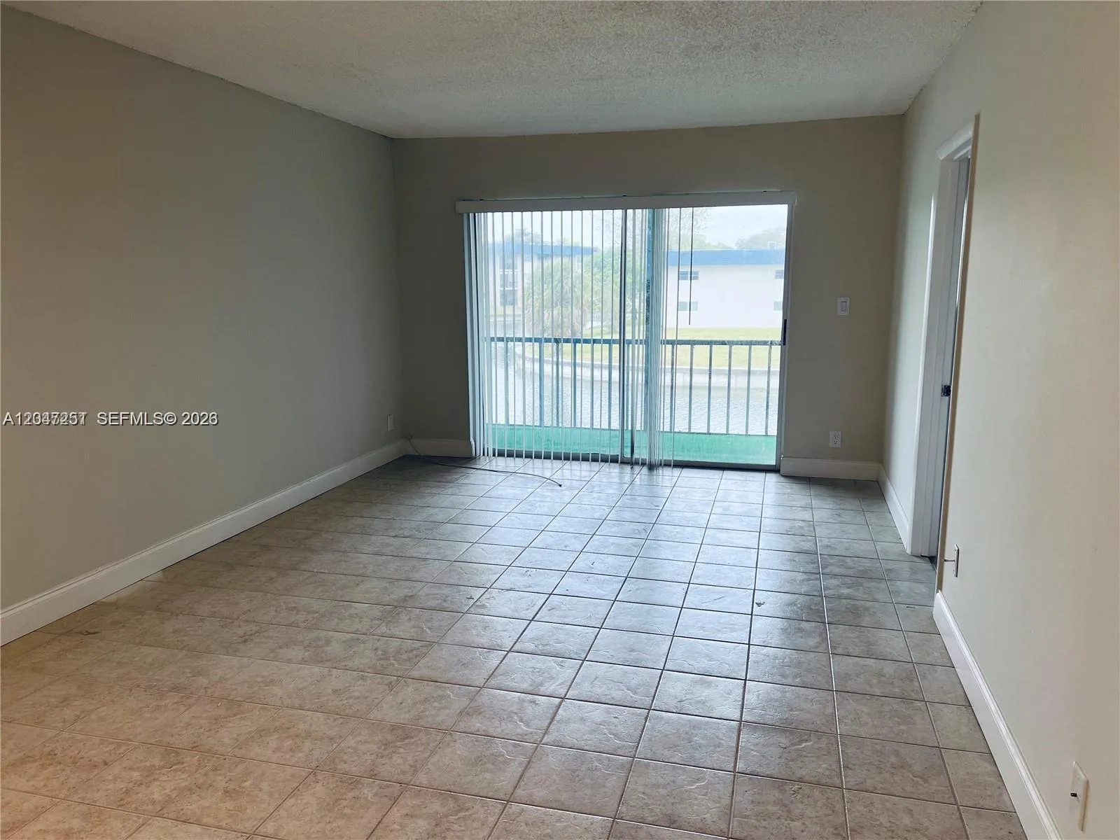 8025 S Colony Cir S # 210, Tamarac, FL 33321 photo 4