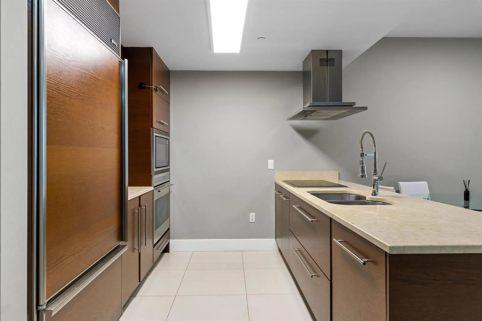 485 Brickell Avenue # 2506, Miami, FL 33131 photo 3