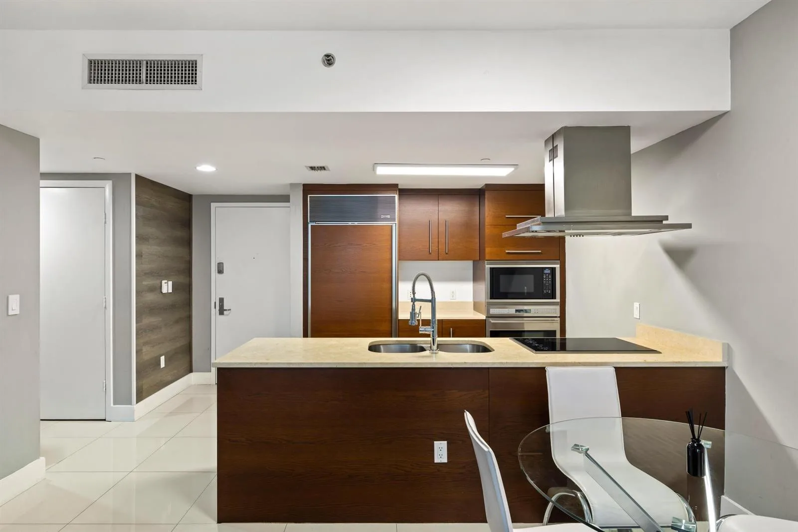 485 Brickell Avenue # 2506, Miami, FL 33131 photo 6