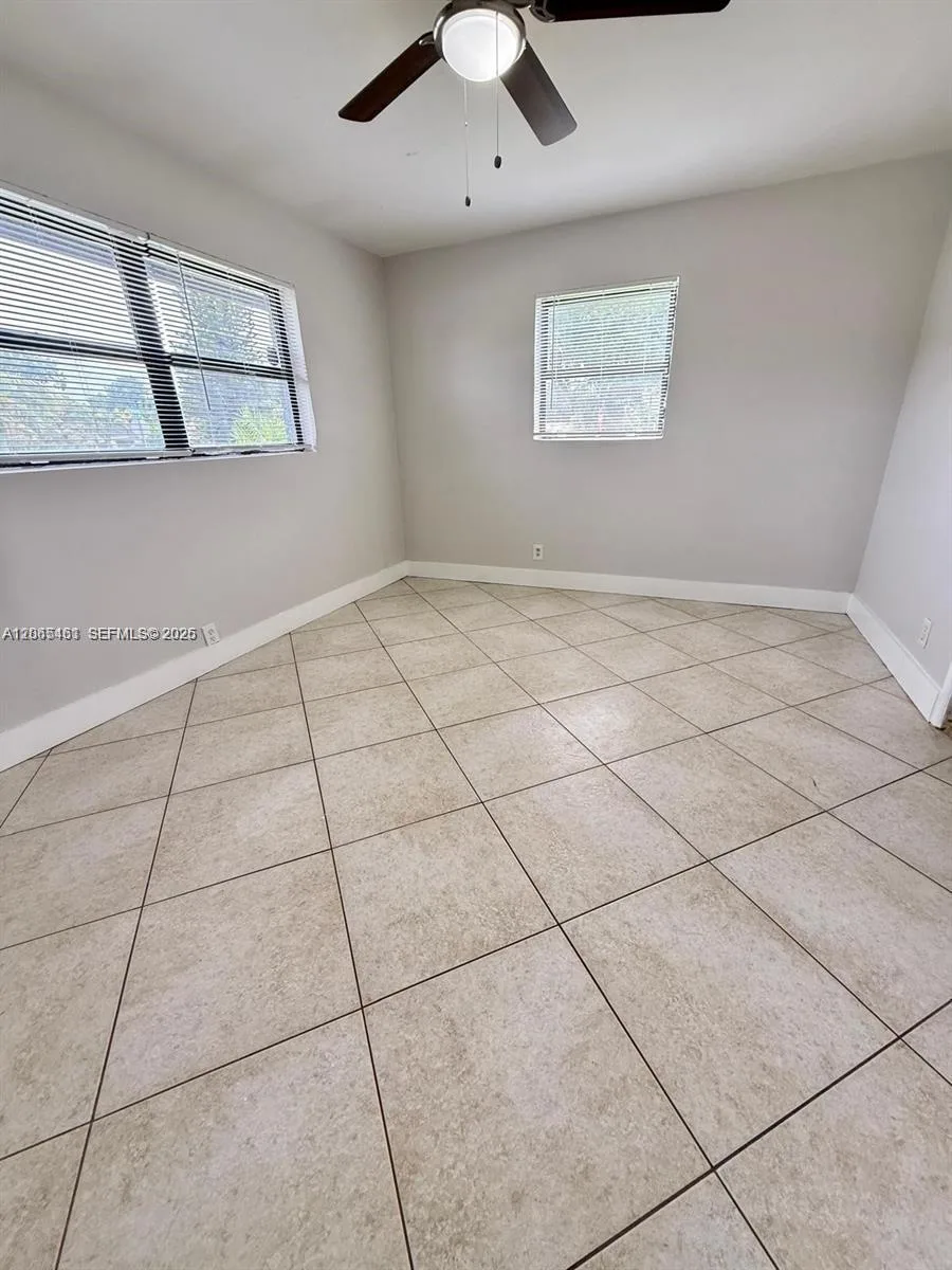 2240 N 57th Way # 0, Hollywood, FL 33021 photo 10