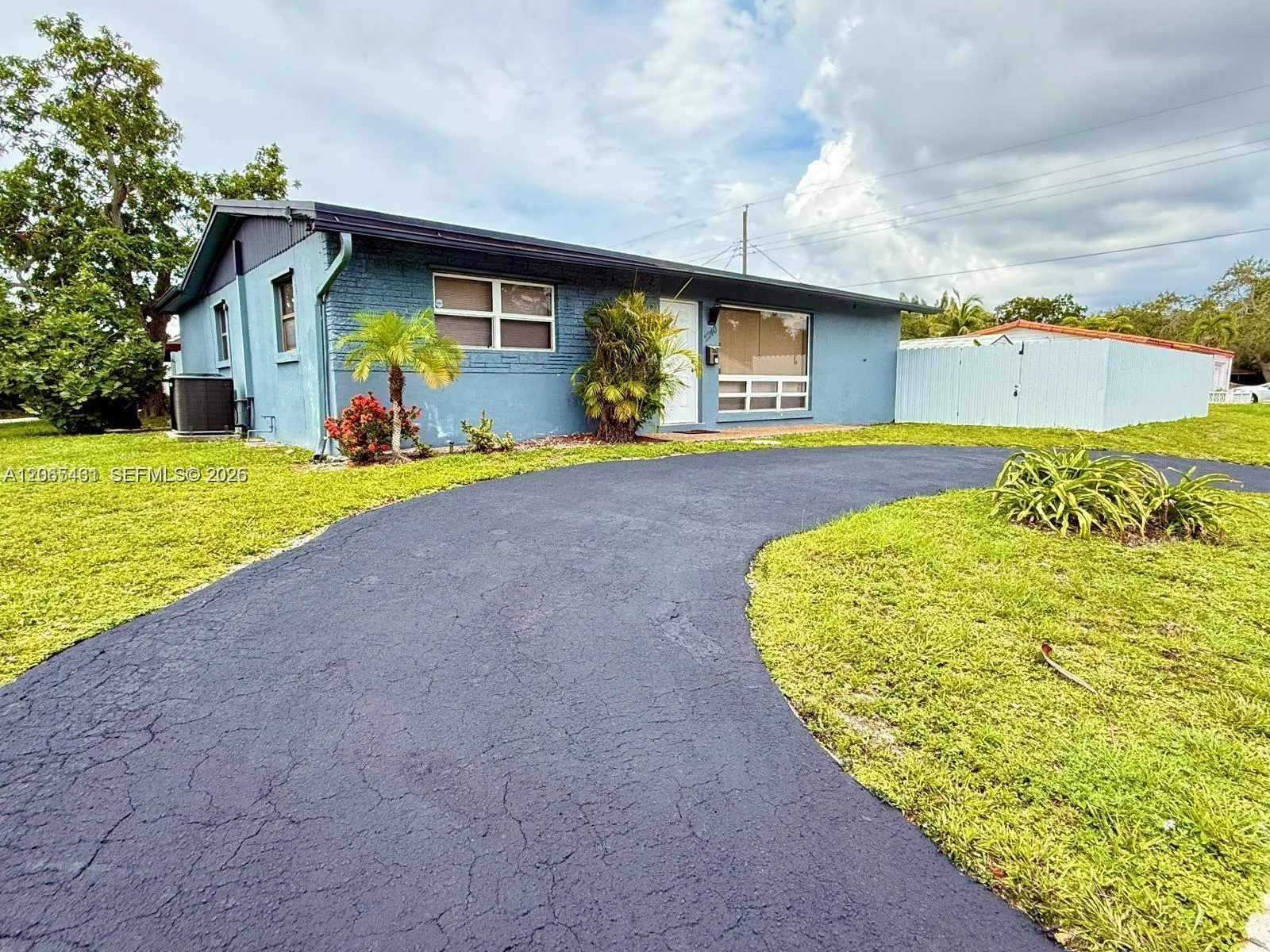 2240 N 57th Way # 0, Hollywood, FL 33021 photo 2