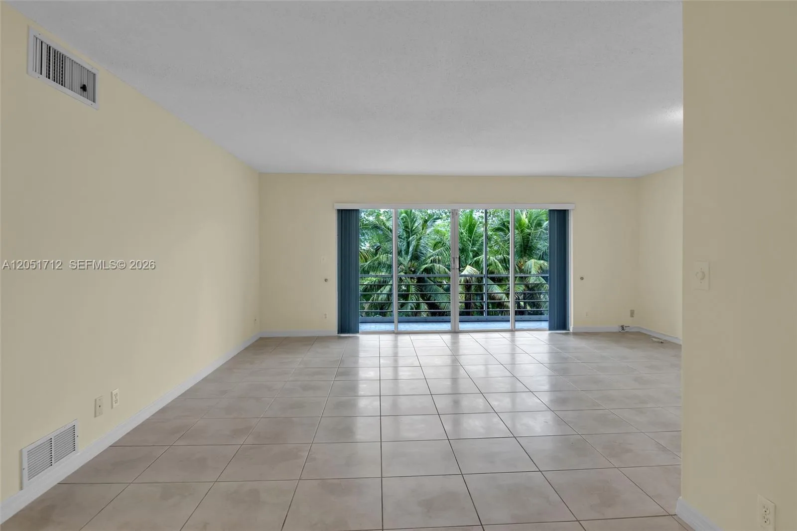 1000 NE 14th Ave # 503, Hallandale Beach, FL 33009 photo 2