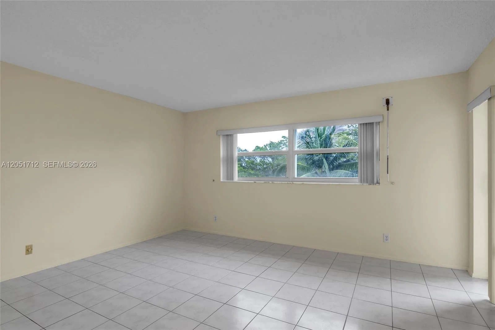 1000 NE 14th Ave # 503, Hallandale Beach, FL 33009 photo 5