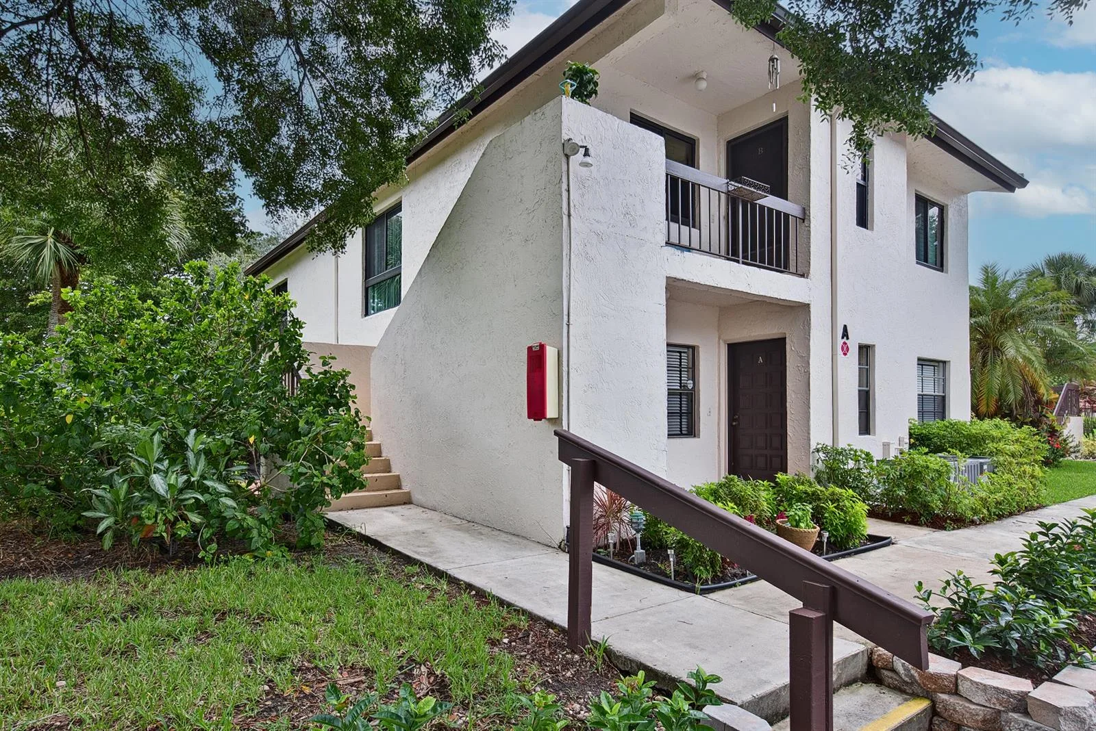 7956 Eastlake Drive # Unit 16b, Boca Raton, FL 33433