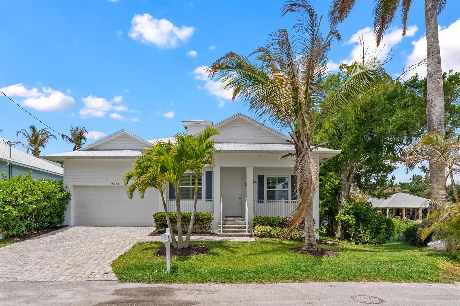 2534 SW Conch Cove Lane, Palm City, FL 34990 photo 2