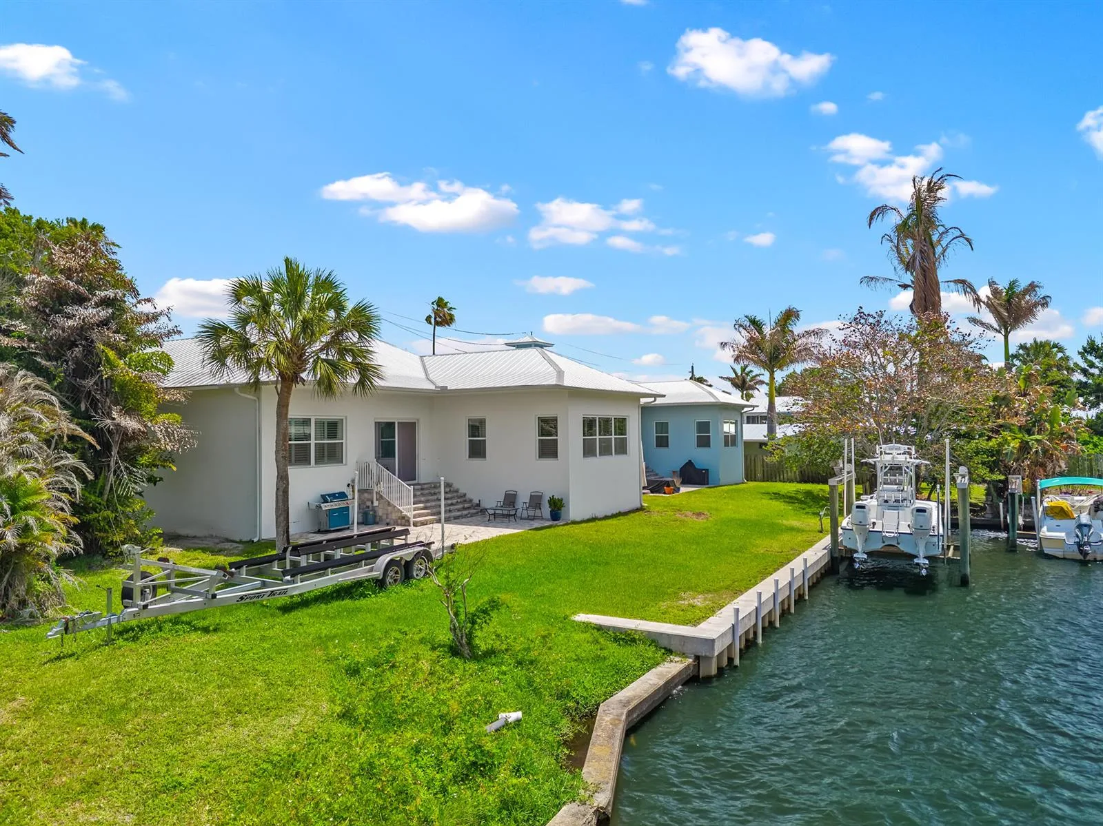 2534 SW Conch Cove Lane, Palm City, FL 34990 photo 3