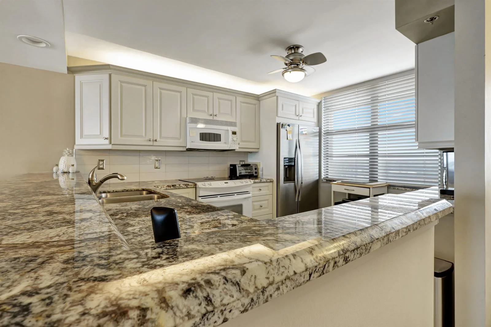 840 Ocean Drive # 806, Juno Beach, FL 33408 photo 13