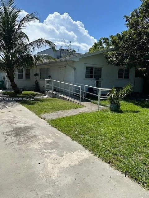 470 NW 26th Ave, Miami, FL 33125 photo 4
