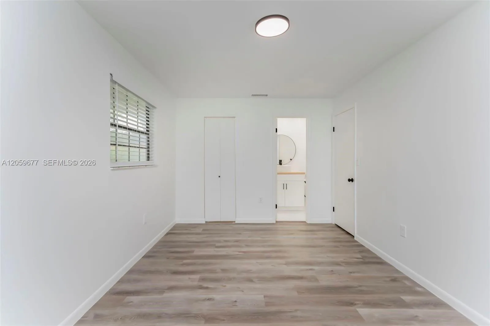 931 NE 199th St # 201-22, Miami, FL 33179 photo 10