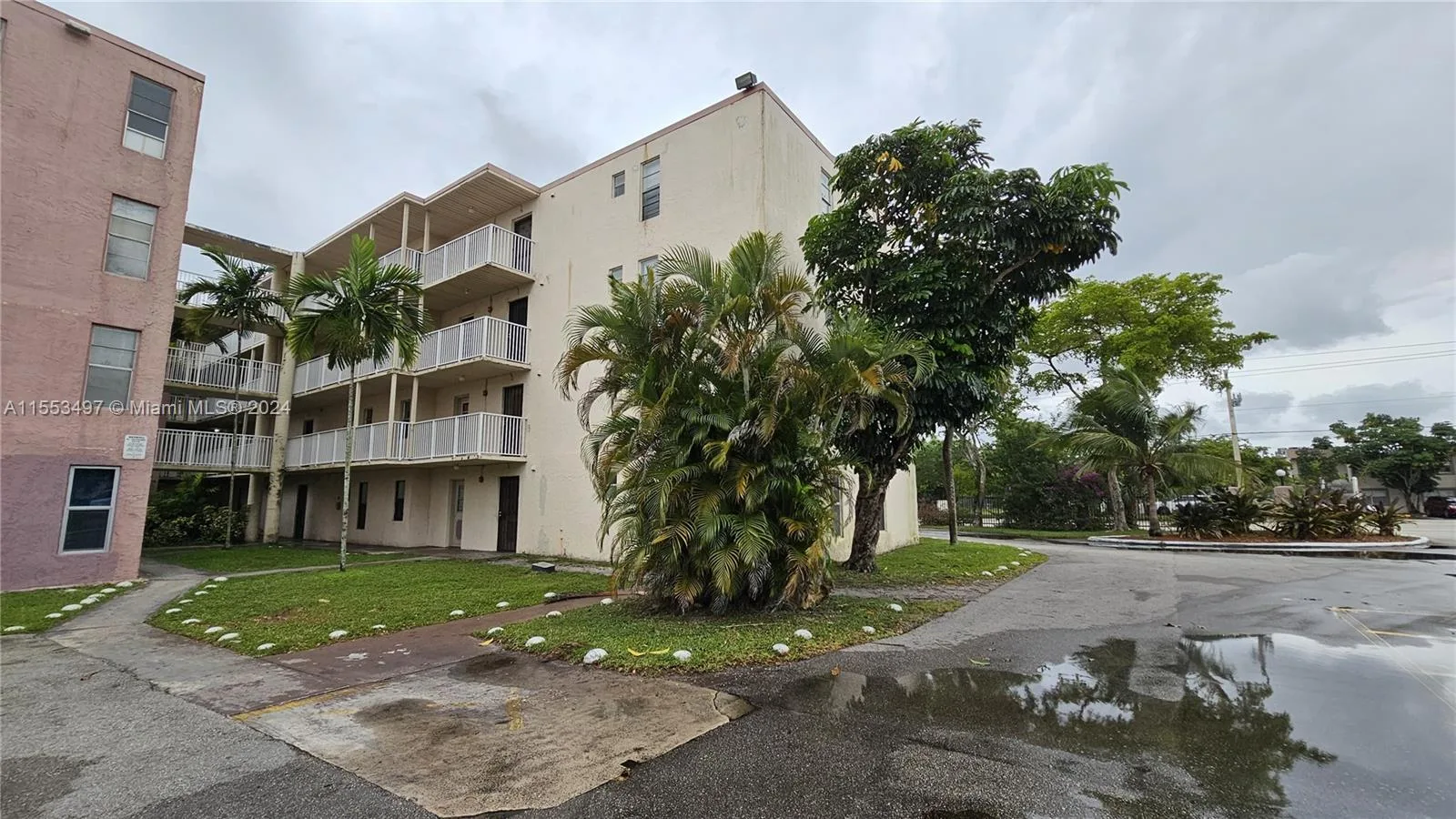 2800 NW 56th Ave # A403, Lauderhill, FL 33313 photo 12