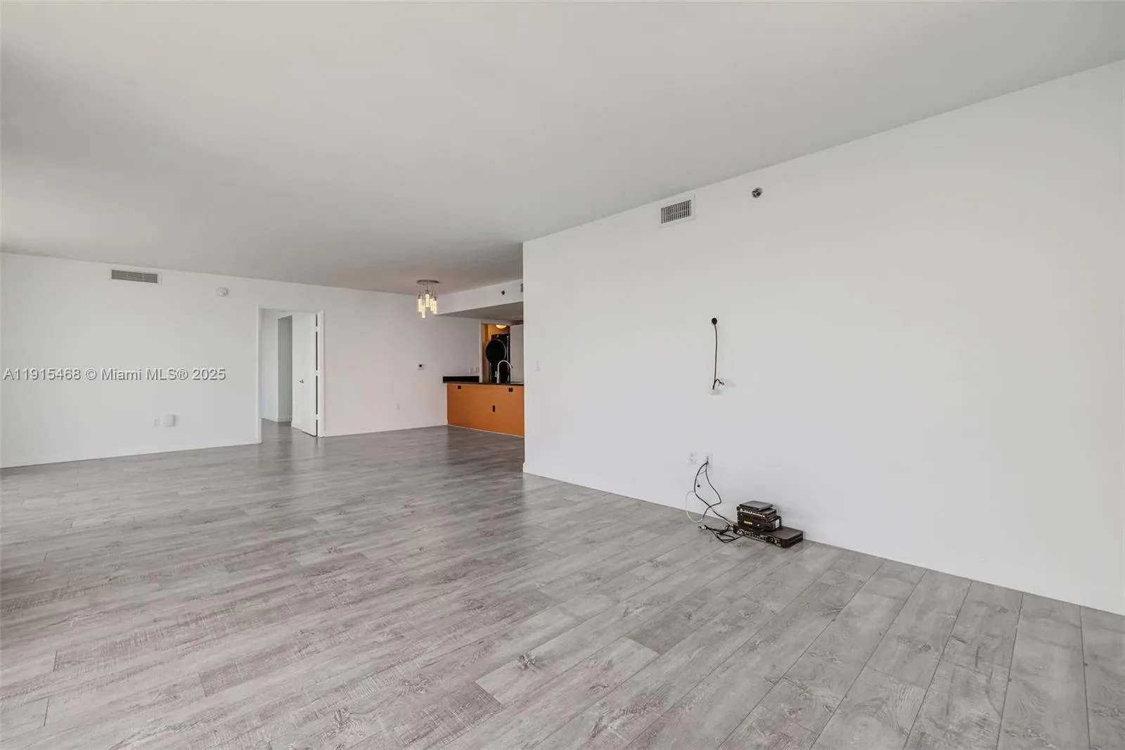 50 Biscayne Blvd # 3902, Miami, FL 33132 photo 6