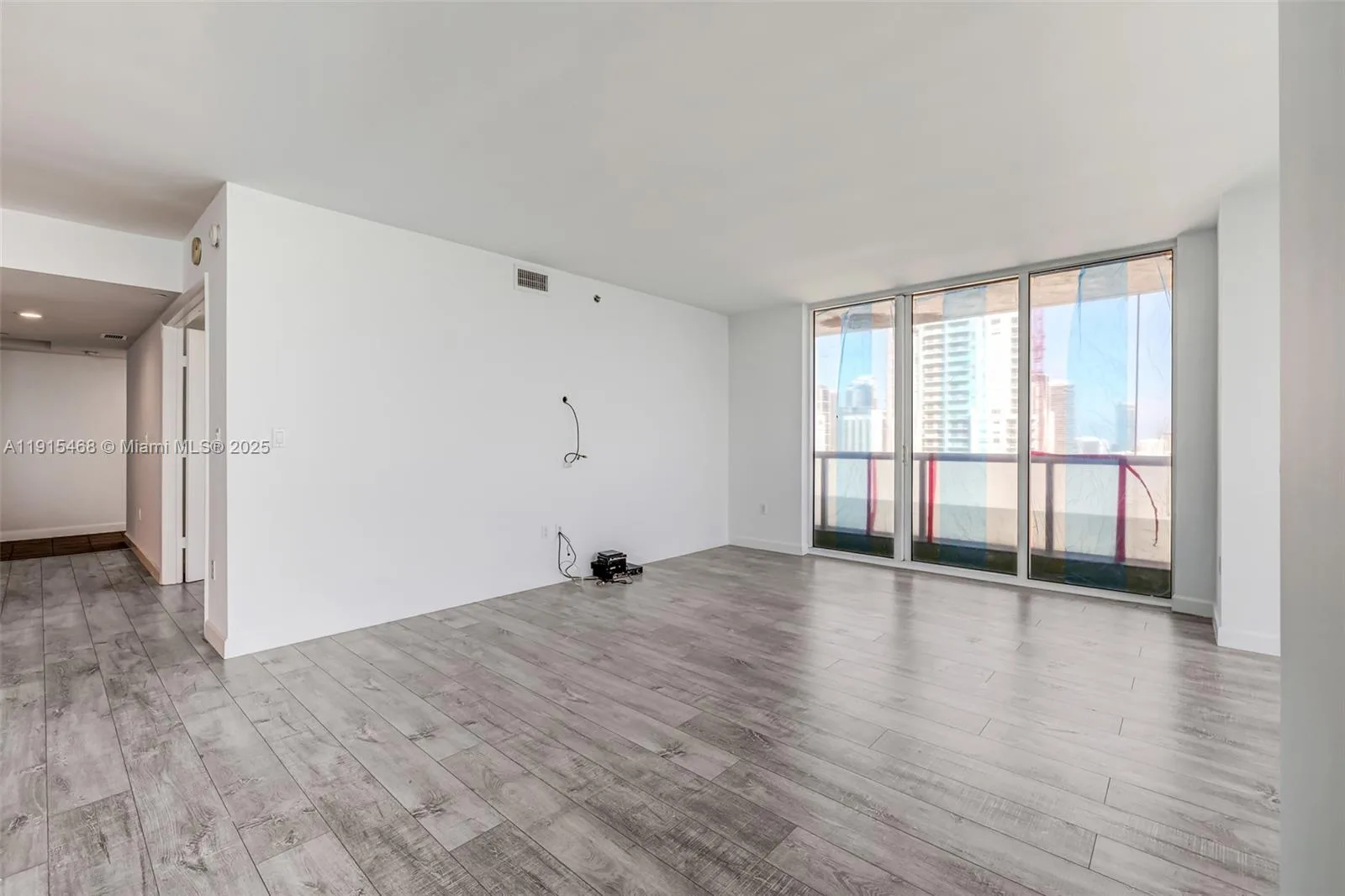 50 Biscayne Blvd # 3902, Miami, FL 33132 photo 8