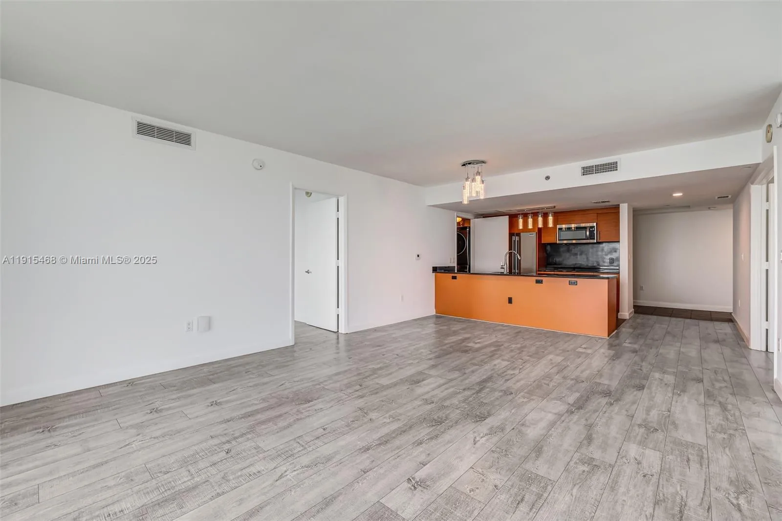 50 Biscayne Blvd # 3902, Miami, FL 33132 photo 9