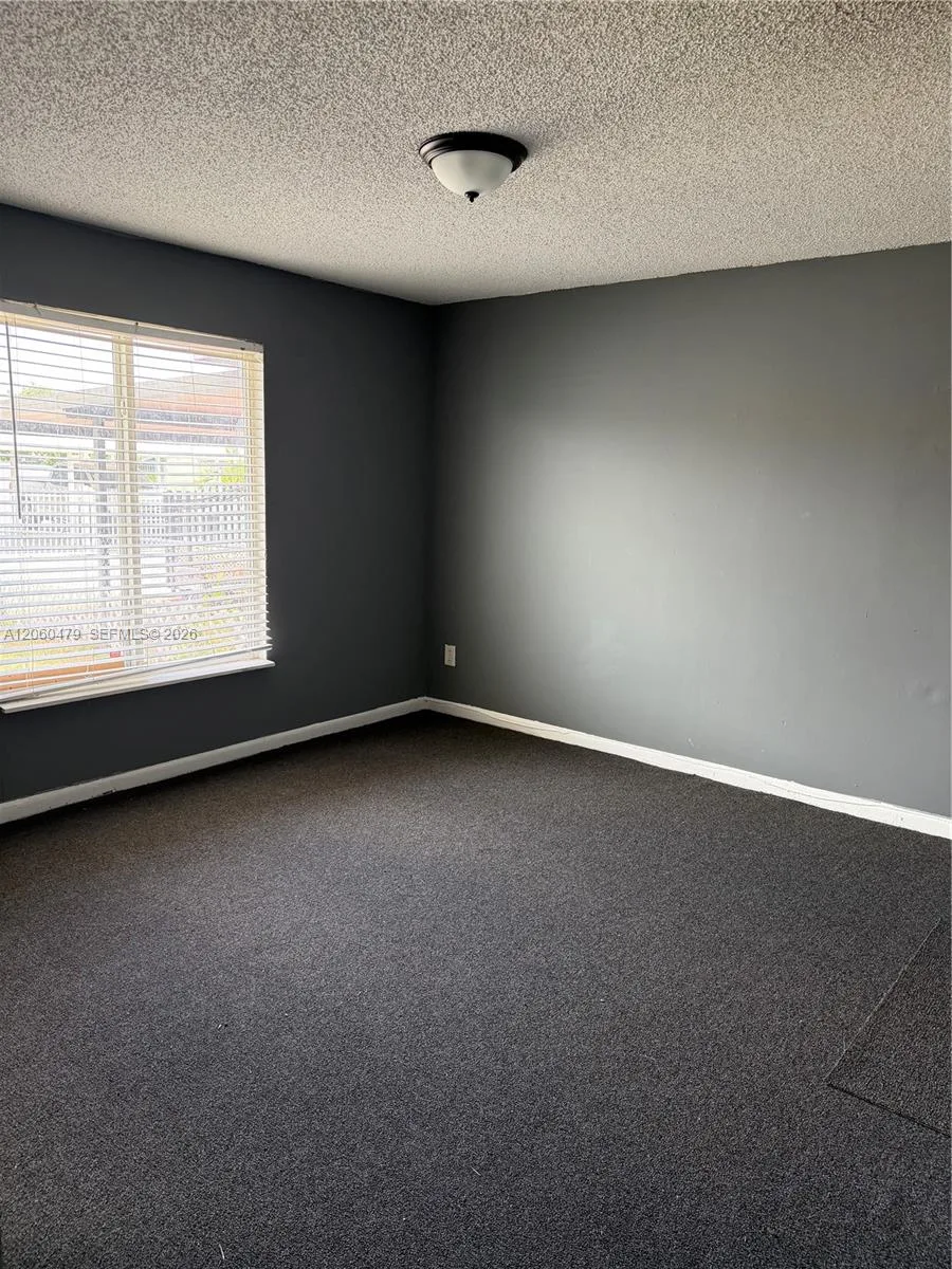 18602 NW 46th Ave # 18602, Miami Gardens, FL 33055 photo 2