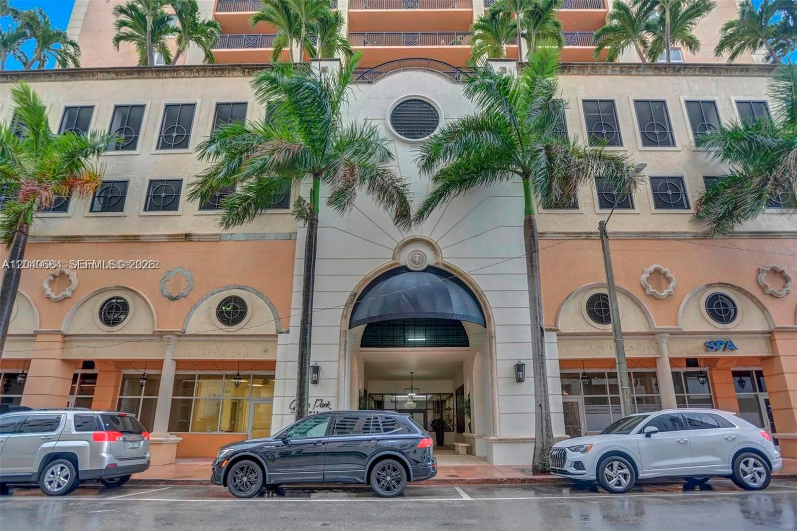 357 Almeria Ave # 703, Coral Gables, FL 33134 photo 2