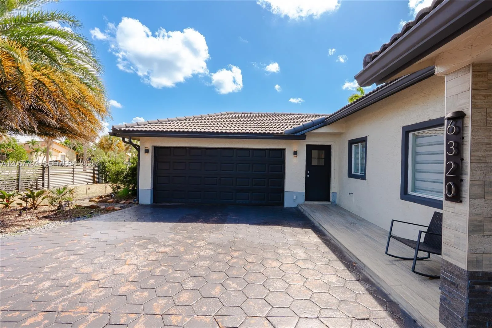6320 NW 199th St, Hialeah, FL 33015 photo 3