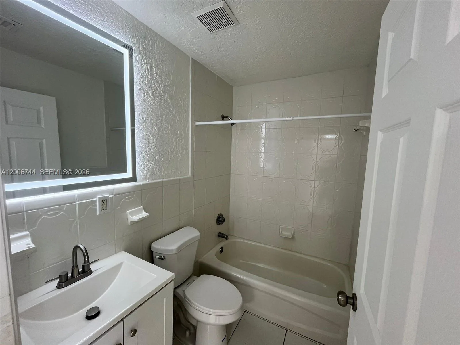 15741 NW 40th Ct # B, Miami Gardens, FL 33054 photo 10