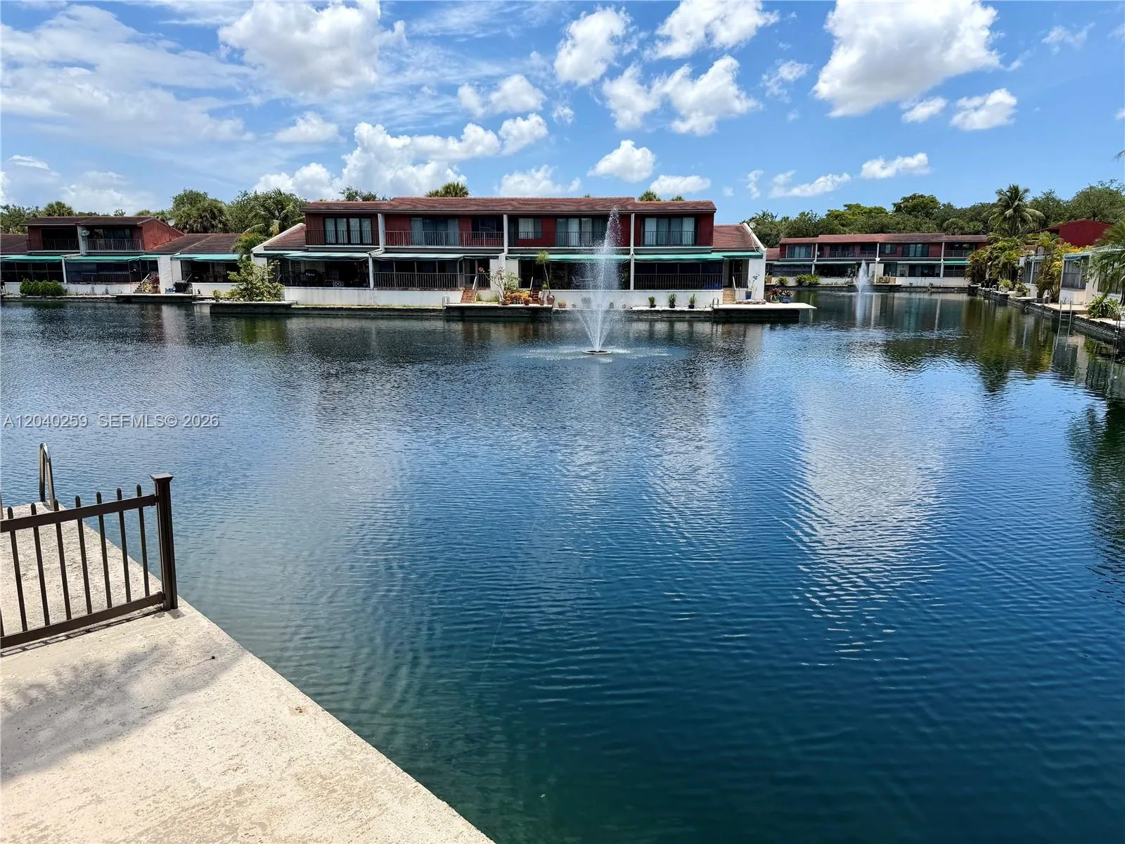15187 W Loch Isle Dr W # 15187, Miami Lakes, FL 33014