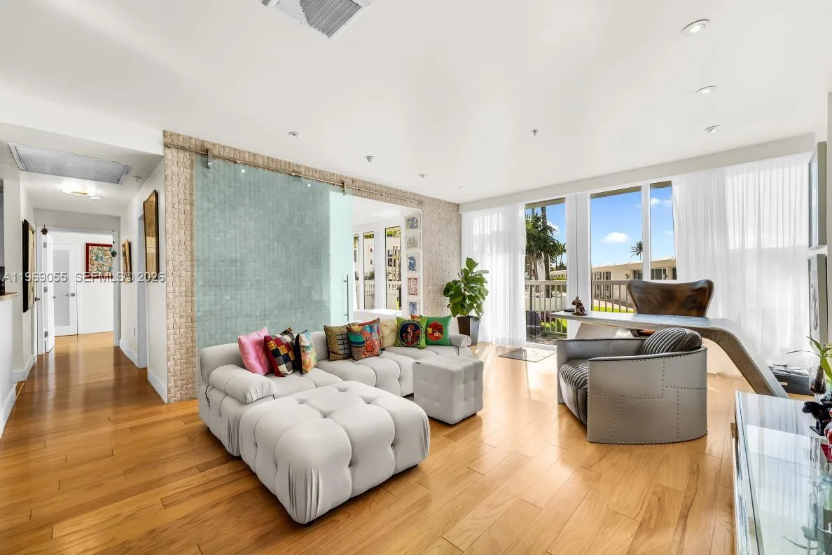 10275 Collins Ave # 102, Bal Harbour, FL 33154 photo 3