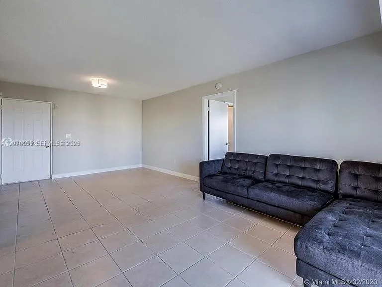 8240 SW 210th St # 319, Cutler Bay, FL 33189 photo 5