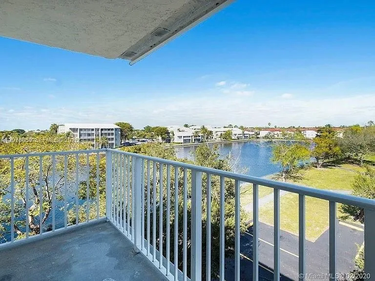 8240 SW 210th St # 319, Cutler Bay, FL 33189 photo 7