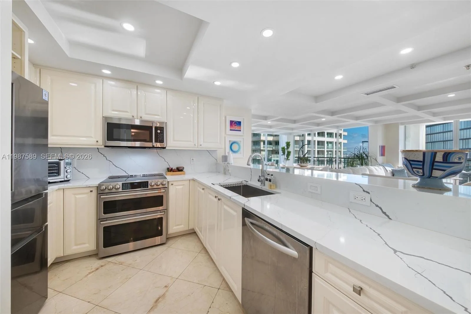 3400 SW 27th Ave # 1706, Miami, FL 33133 photo 8