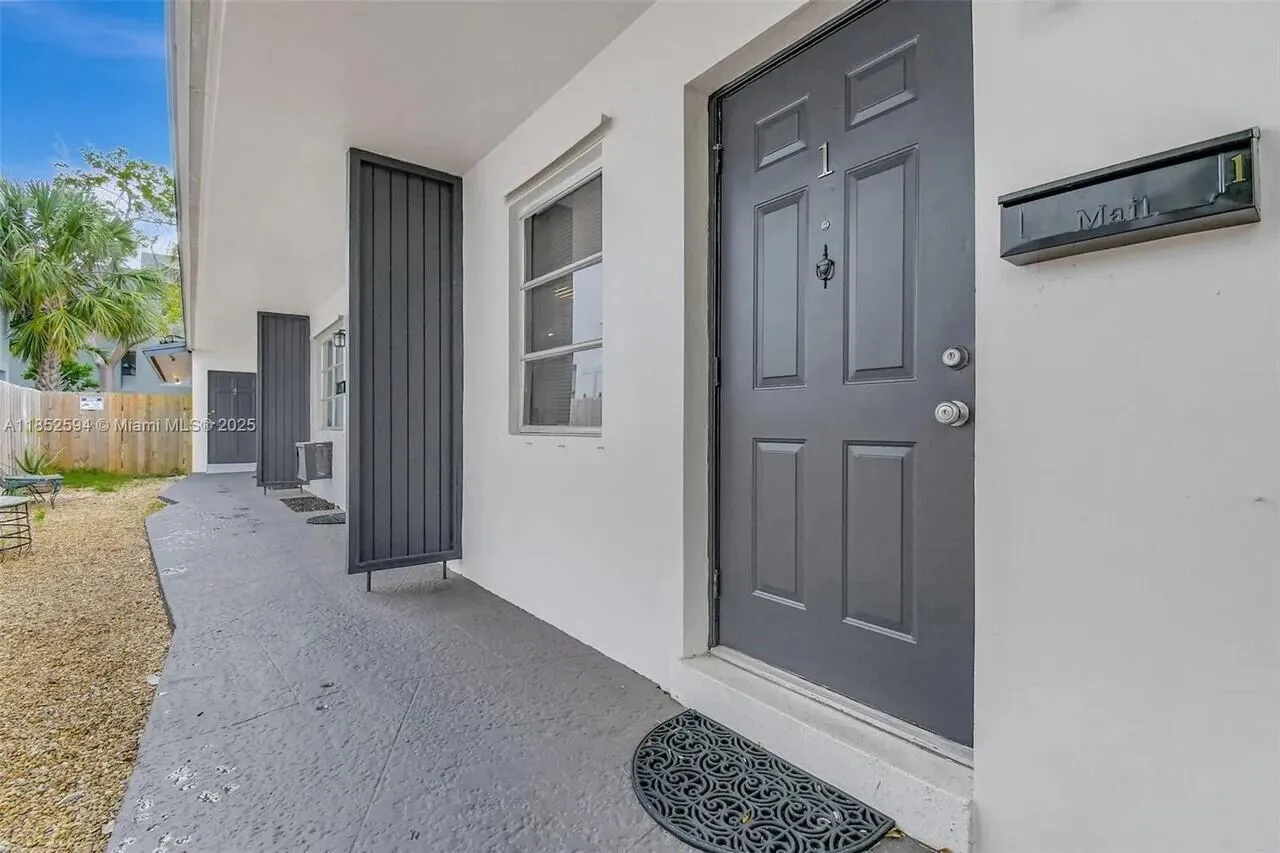 1213 SE 1st Street # 1-4, Fort Lauderdale, FL 33301 photo 4