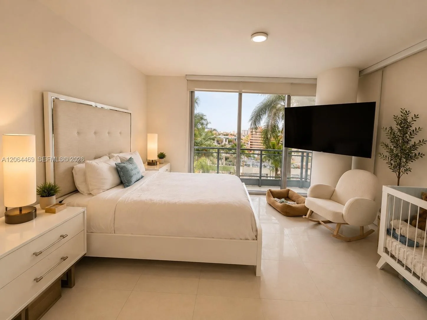 92 SW 3rd St # 1210, Miami, FL 33130 photo 8