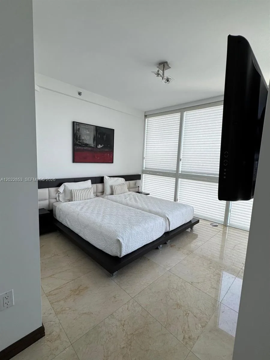 450 Alton Rd # 3505, Miami Beach, FL 33139 photo 13