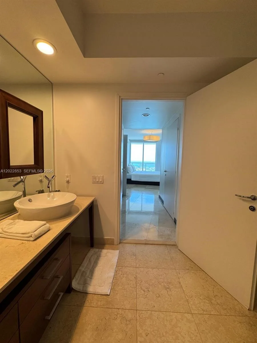 450 Alton Rd # 3505, Miami Beach, FL 33139 photo 6