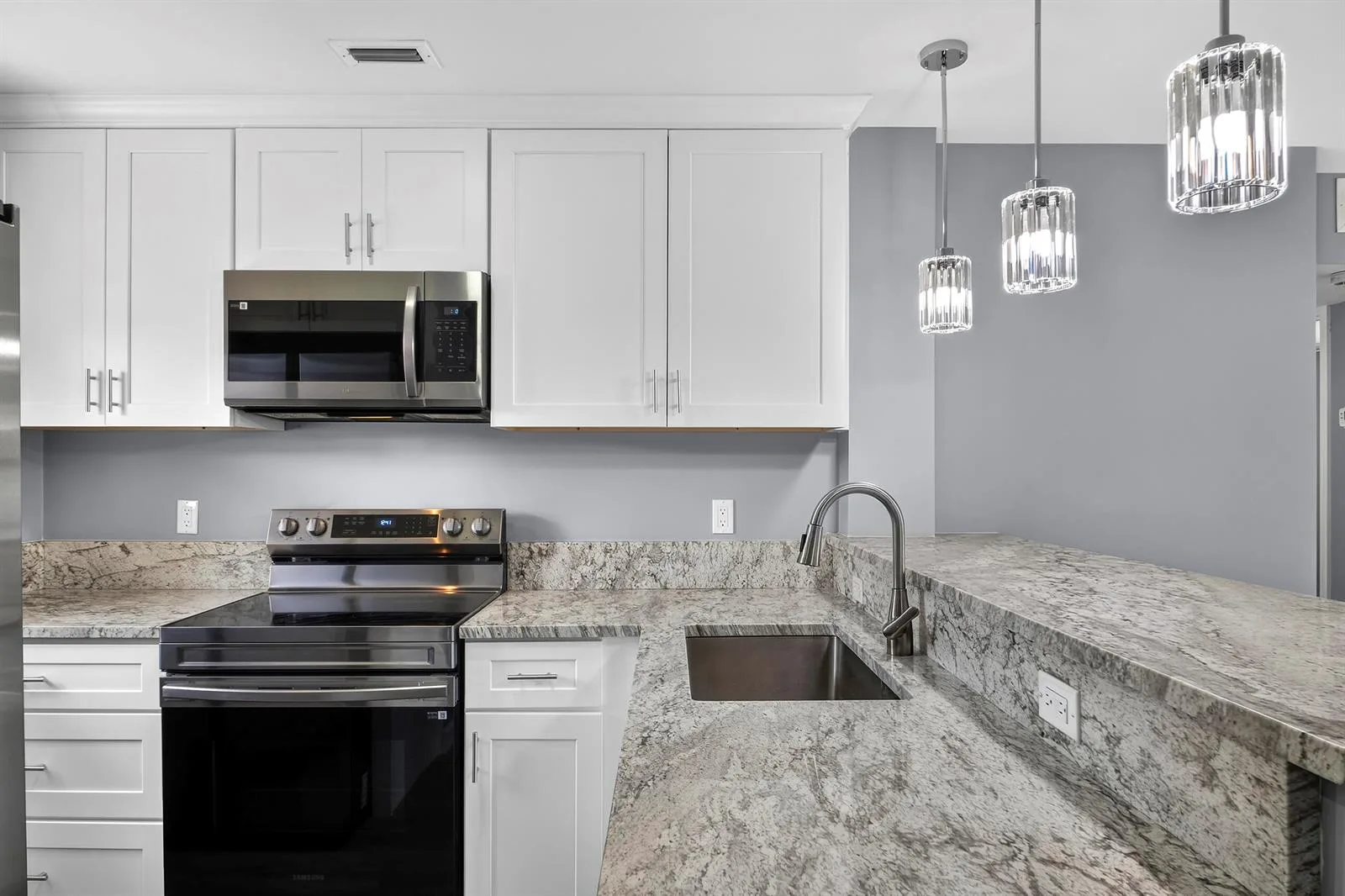 3236 CORAL RIDGE Drive # 3236, Coral Springs, FL 33065 photo 2