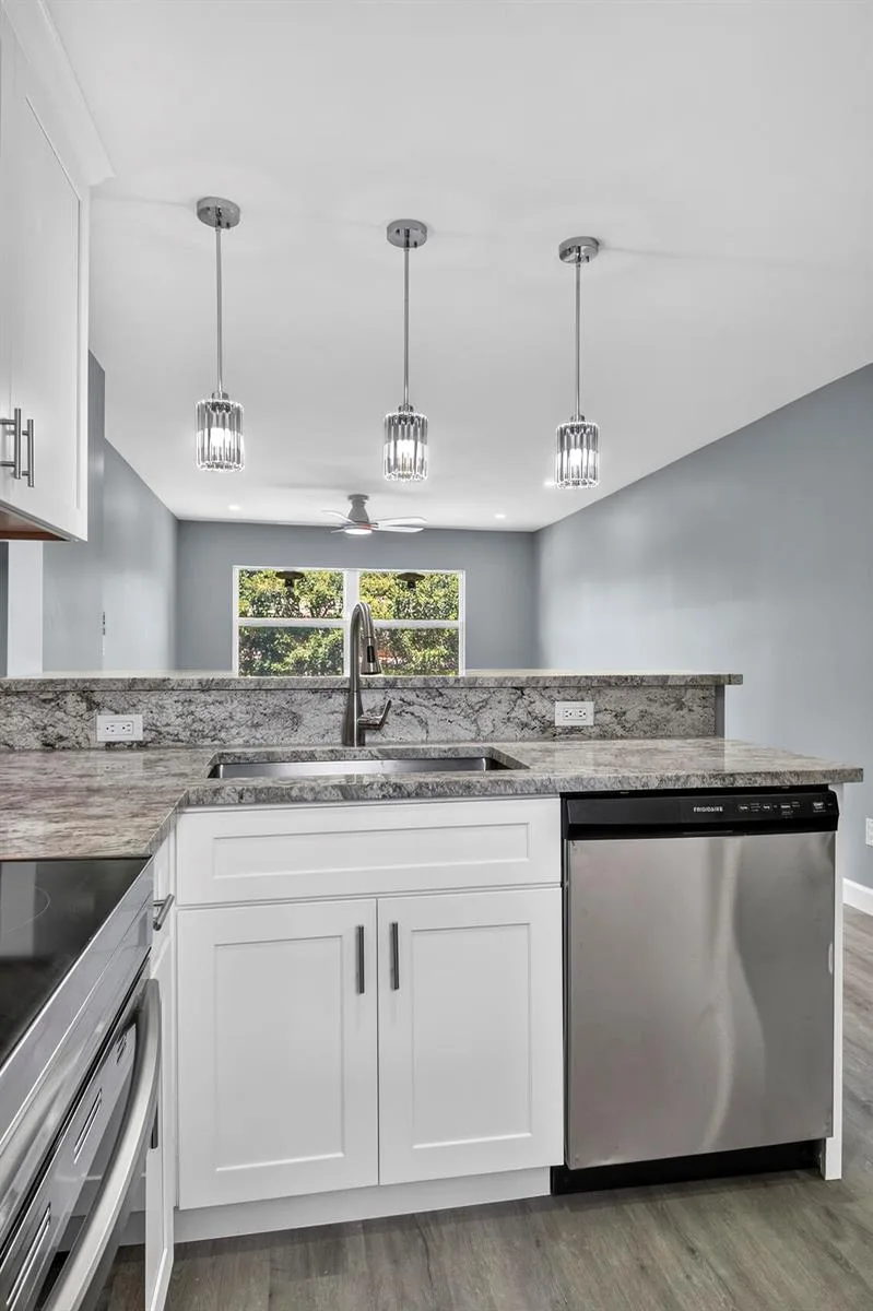 3236 CORAL RIDGE Drive # 3236, Coral Springs, FL 33065 photo 4