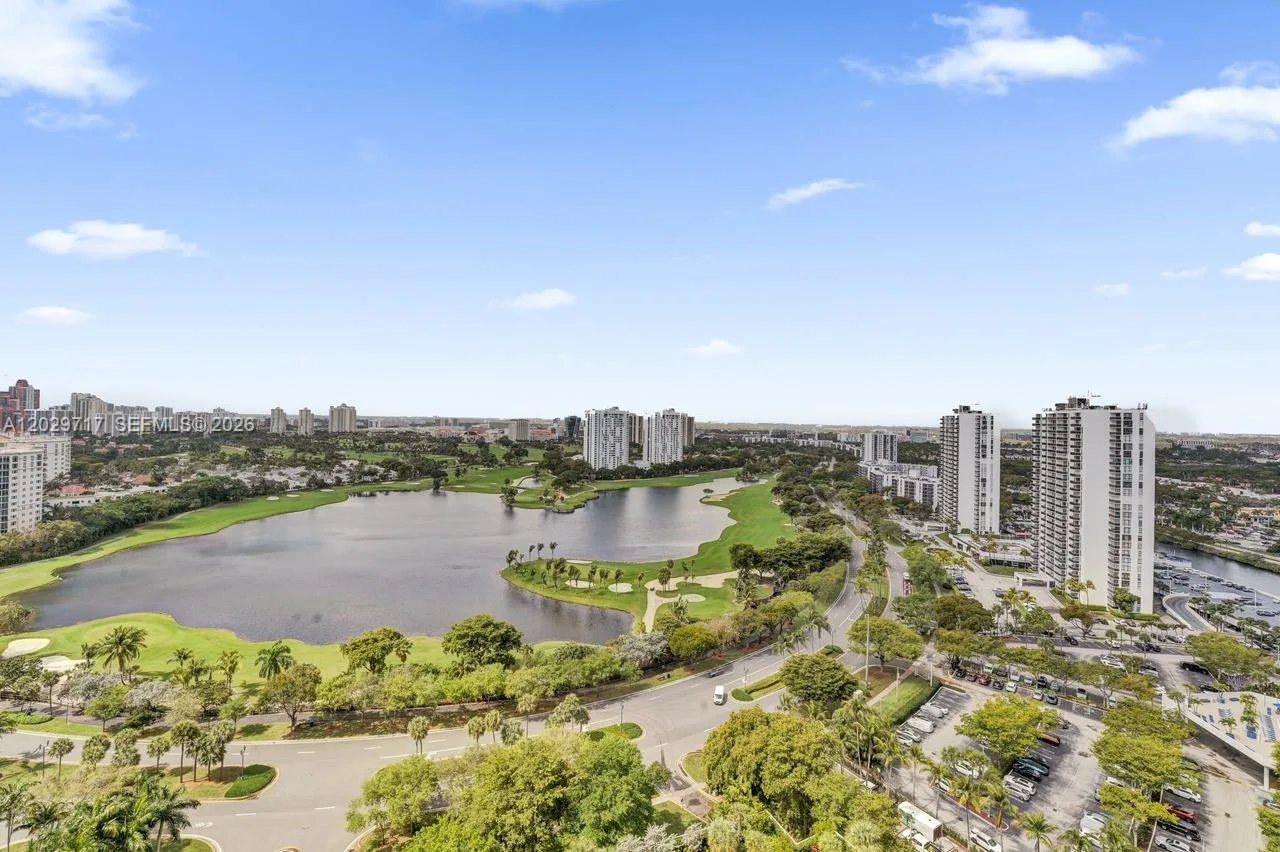 20281 E Country Club Dr # 2209, Aventura, FL 33180 photo 6