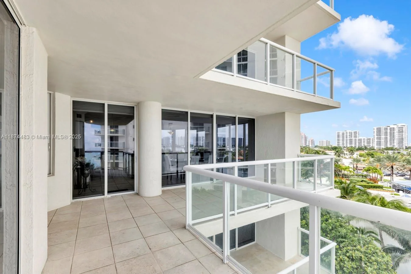 18671 Collins Ave # 604, Sunny Isles Beach, FL 33160 photo 11