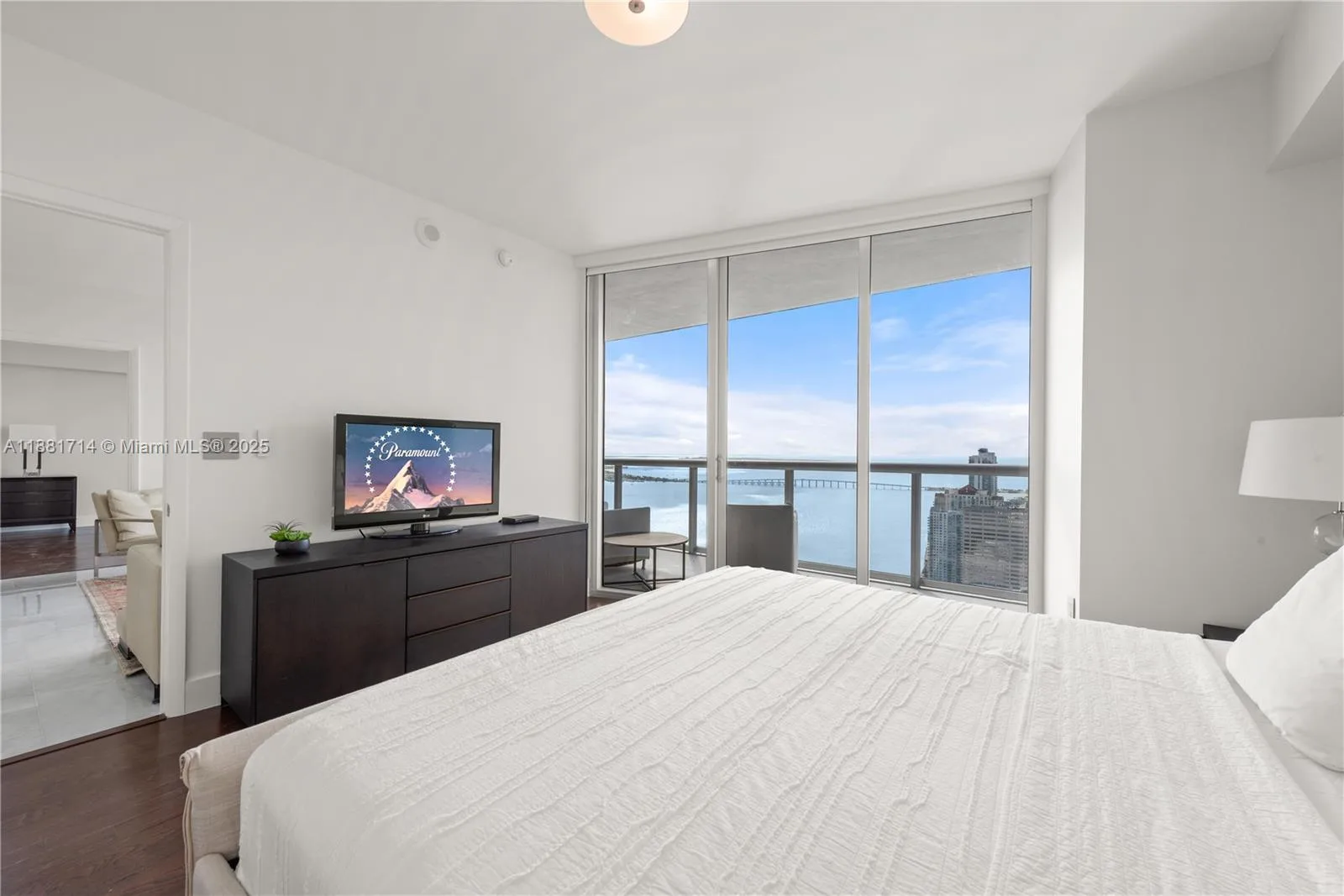 495 Brickell Ave # 5003, Miami, FL 33131 photo 12