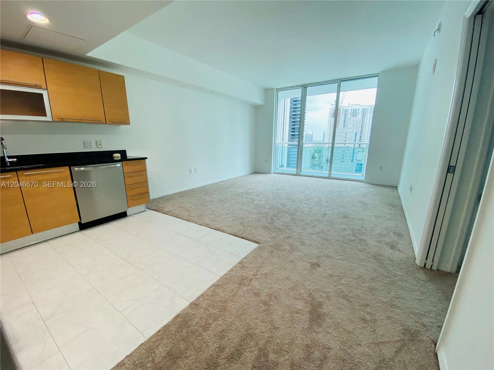 951 Brickell Ave # 1909, Miami, FL 33131 photo 3
