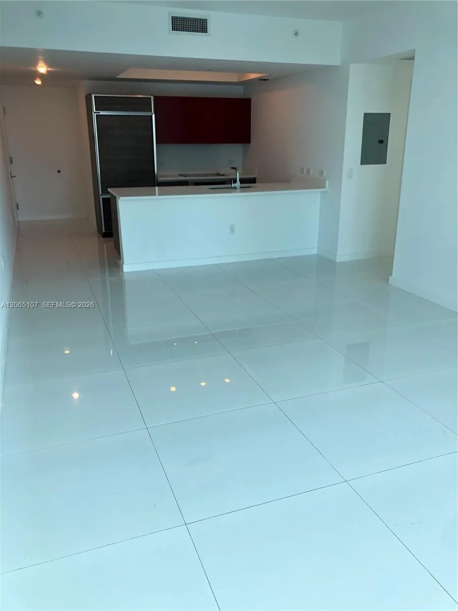 1100 S Miami Ave # 4007, Miami, FL 33130 photo 3