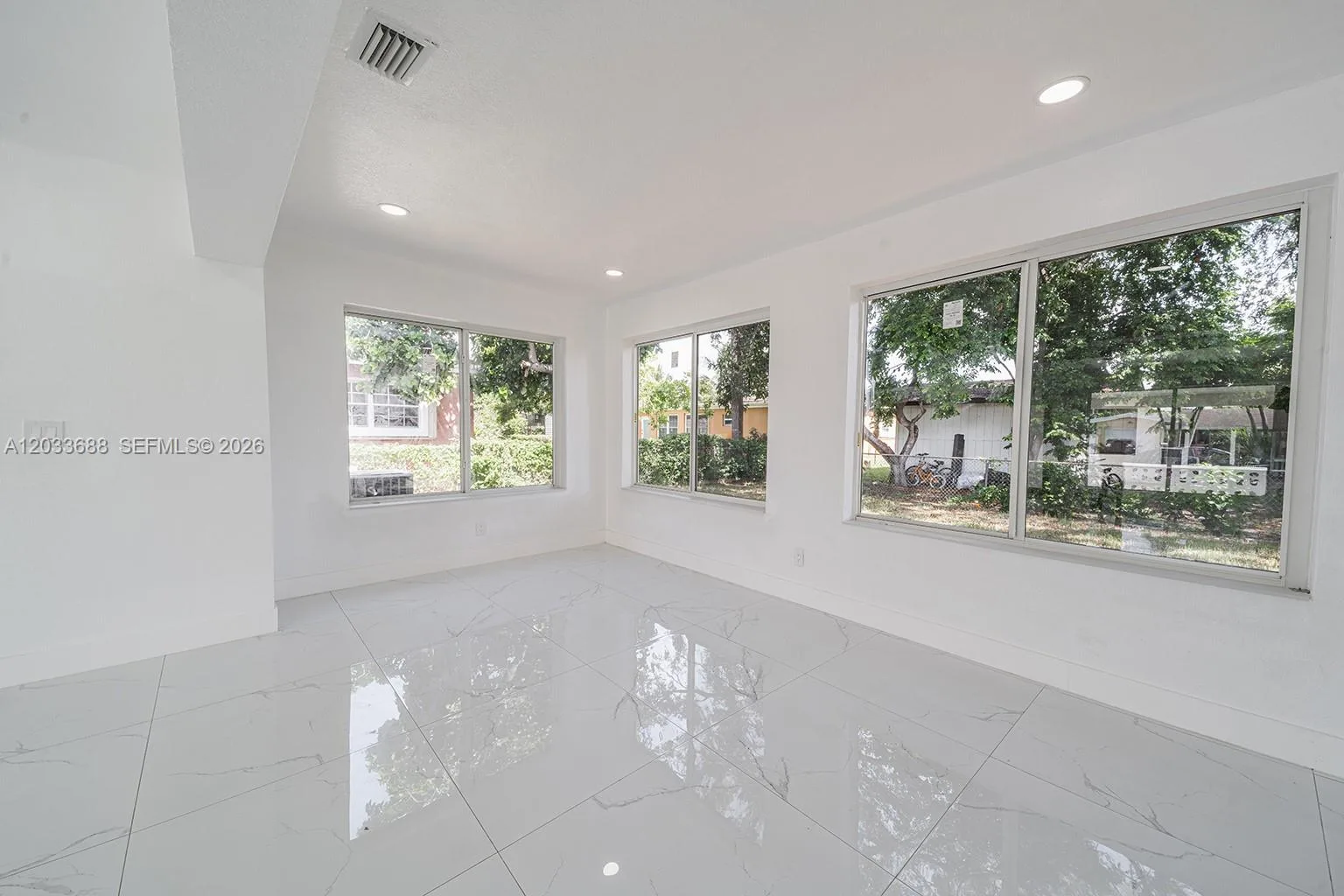 7721 Indigo St, Miramar, FL 33023 photo 11