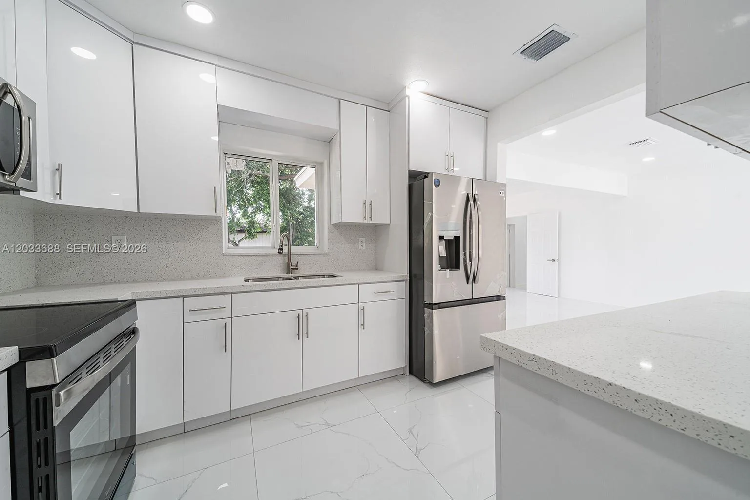 7721 Indigo St, Miramar, FL 33023 photo 9