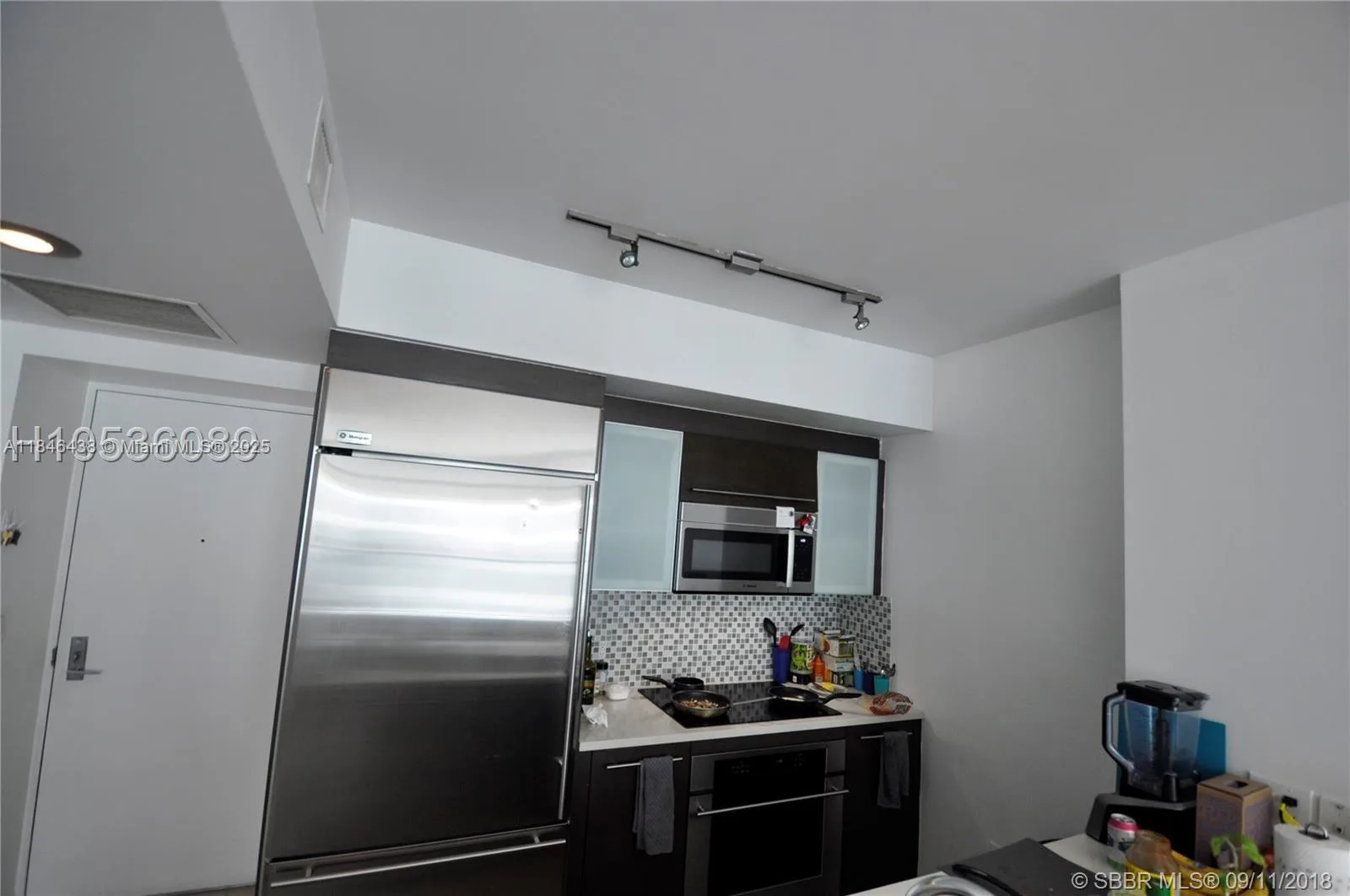 500 Brickell Ave # 2204, Miami, FL 33131 photo 13