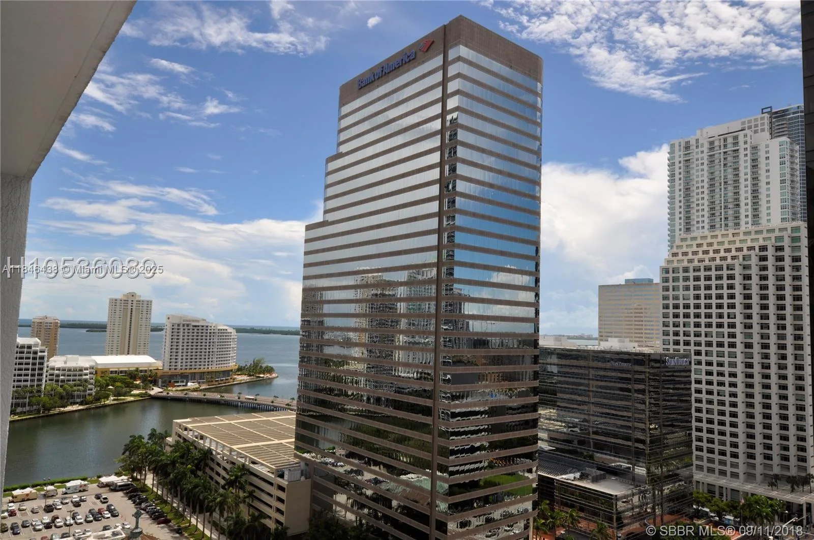 500 Brickell Ave # 2204, Miami, FL 33131 photo 7