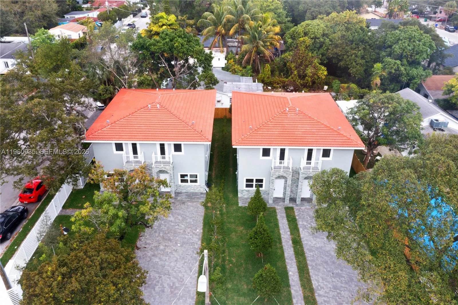 529 NW 56th St, Miami, FL 33127 photo 2