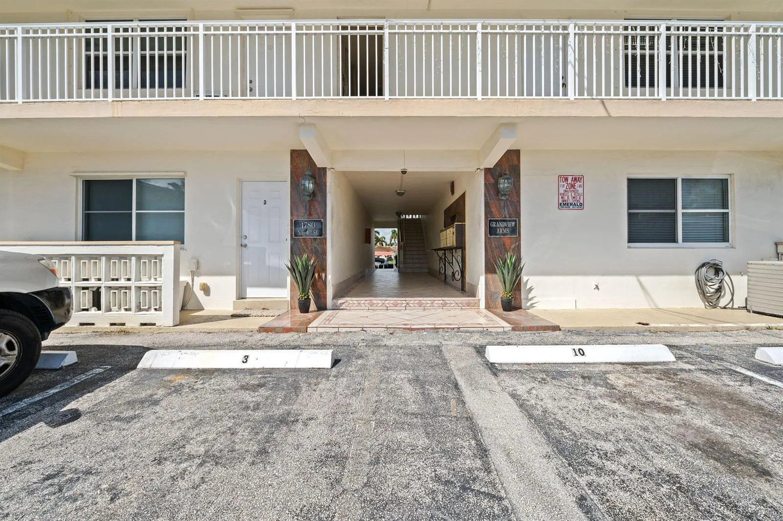 1780 SE 4th Street, Pompano Beach, FL 33060 photo 9