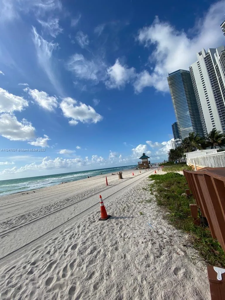 19201 Collins Ave # 218, Sunny Isles Beach, FL 33160 photo 11