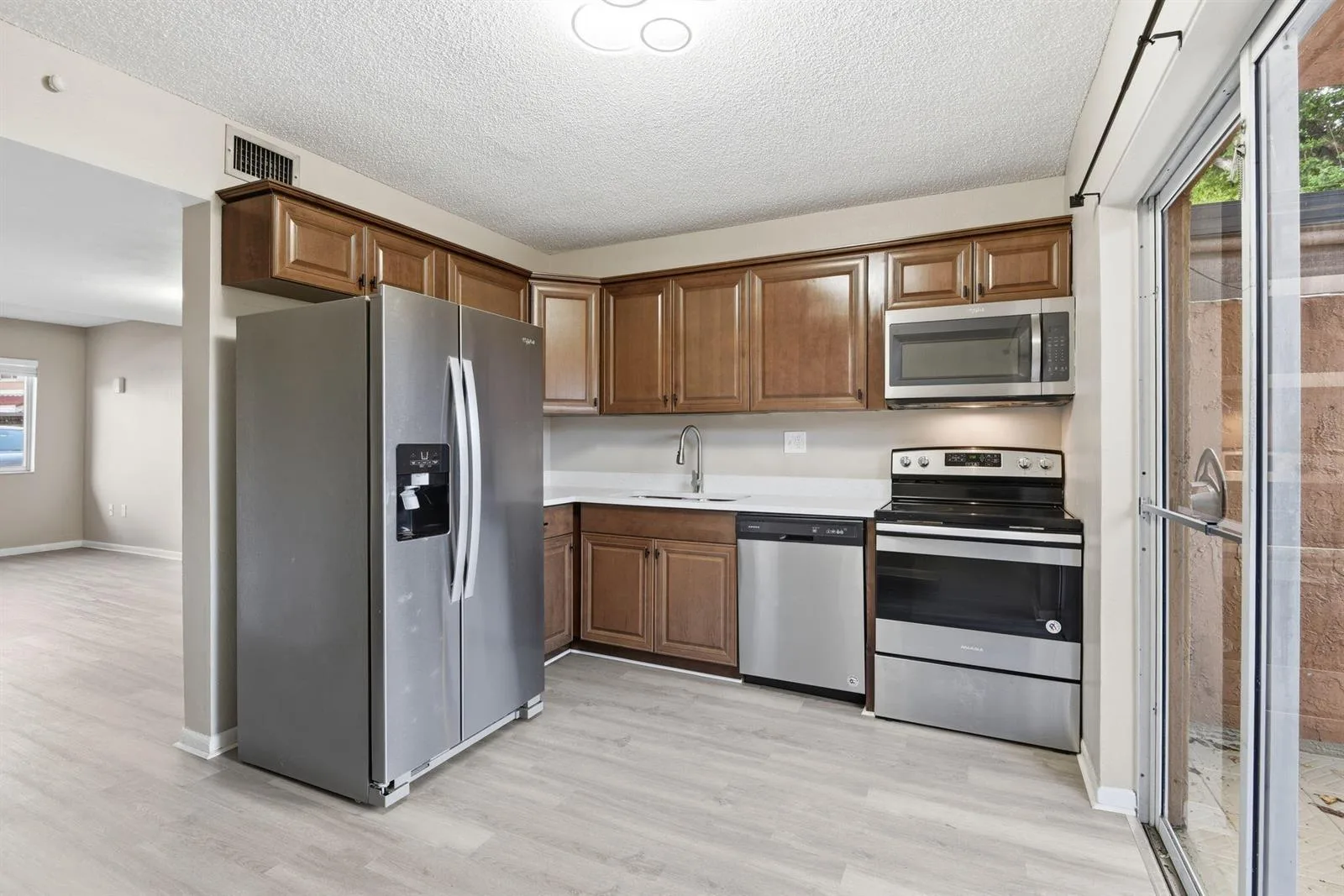 541 NW 82nd # 377, Miami, FL 33126 photo 11