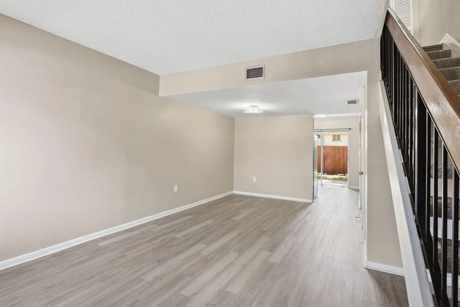 541 NW 82nd # 377, Miami, FL 33126 photo 6